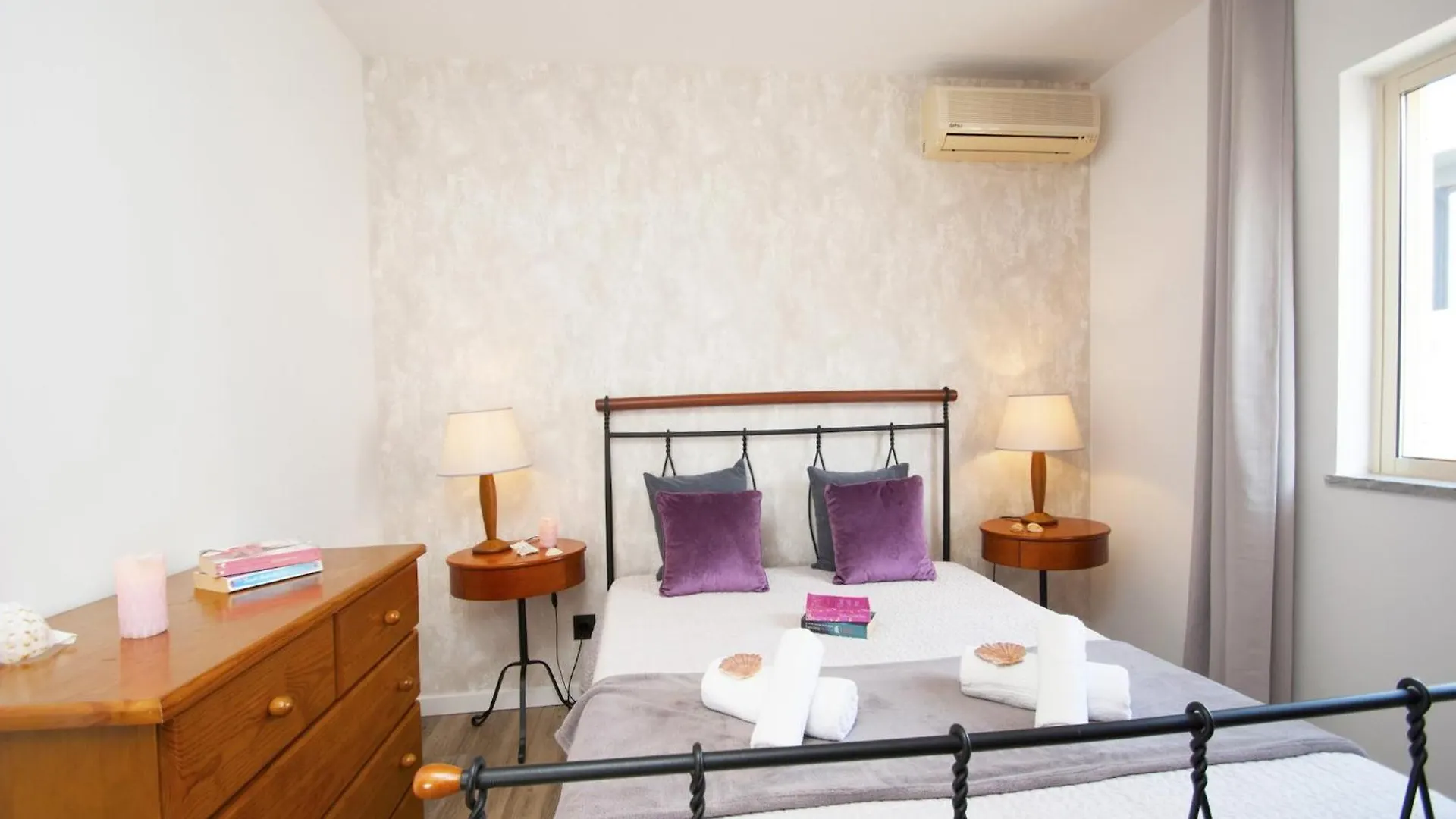 Villa With Heatable Pool Albufeira