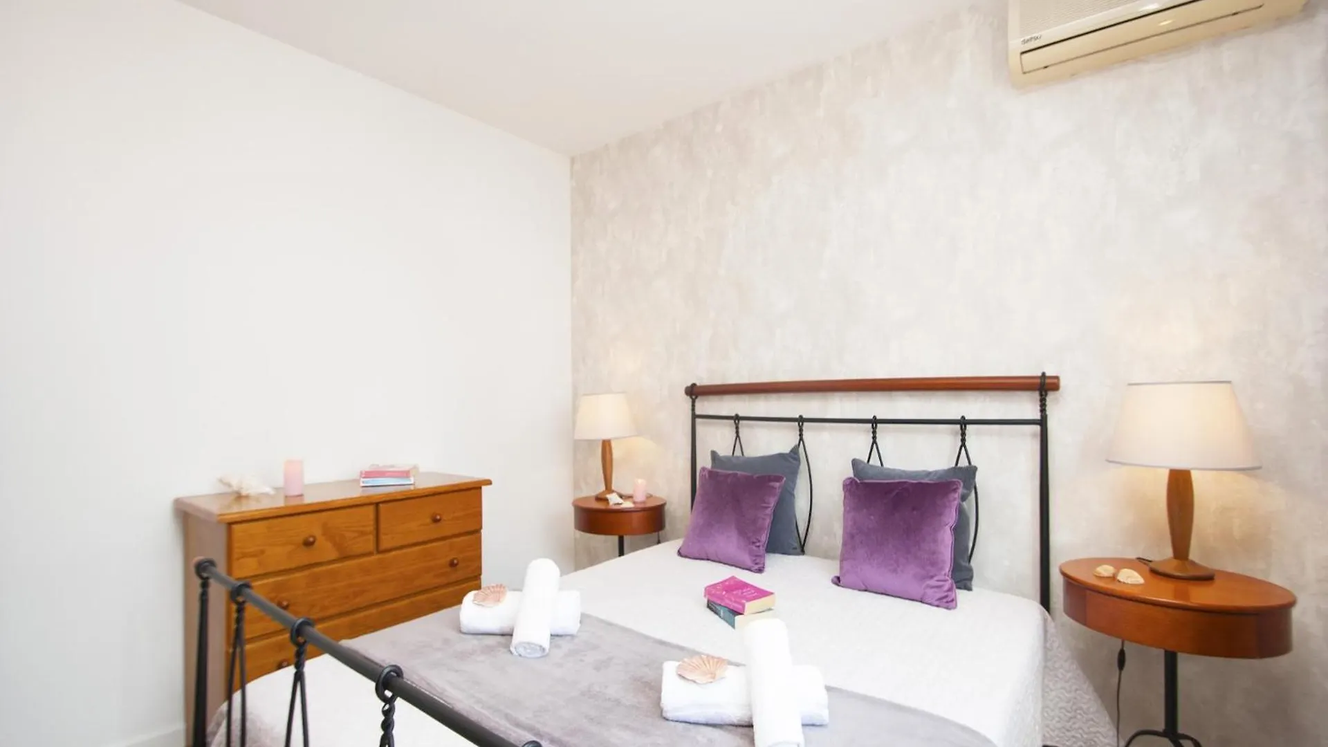 Villa With Heatable Pool Albufeira