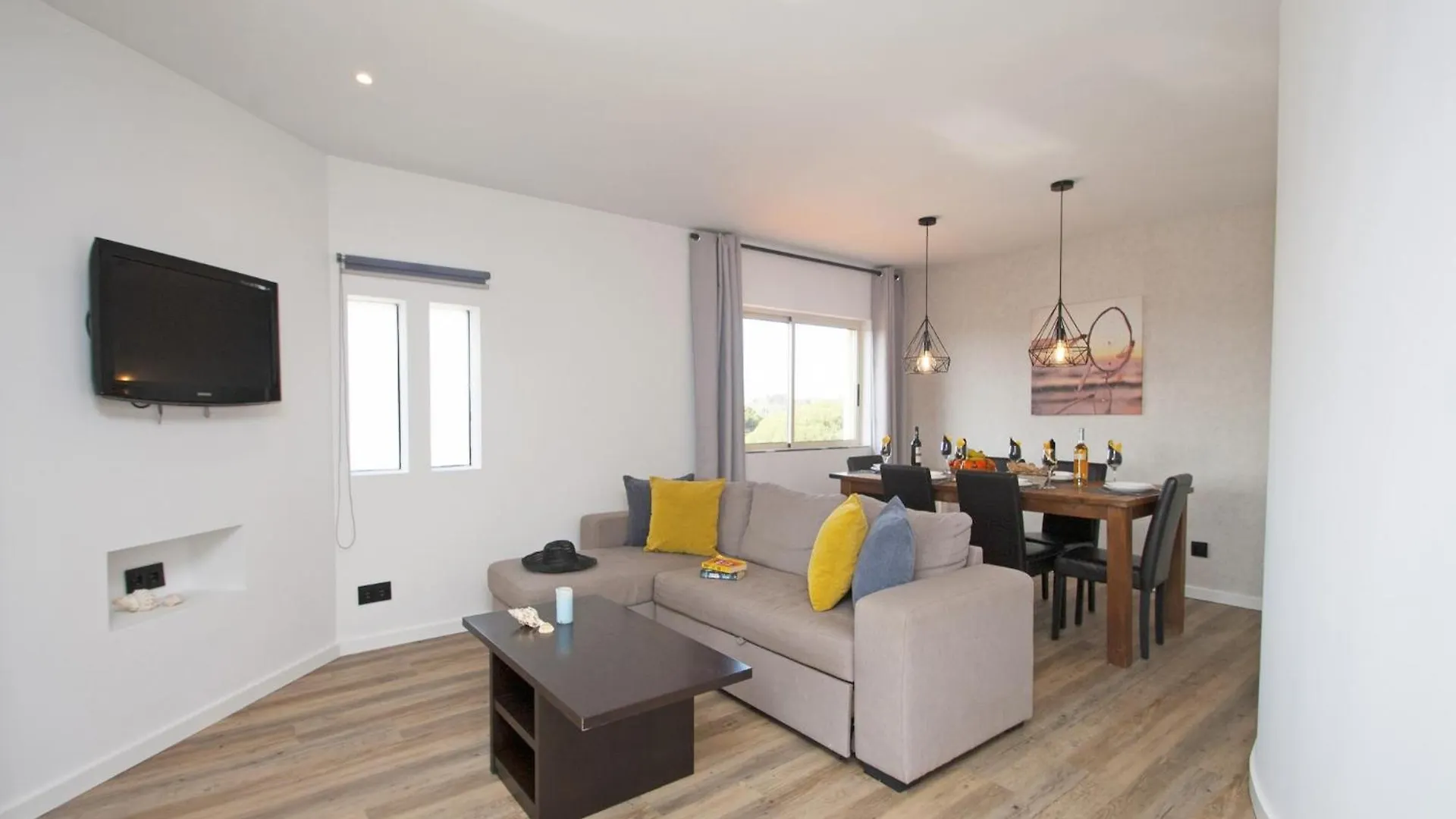 Villa With Heatable Pool Albufeira